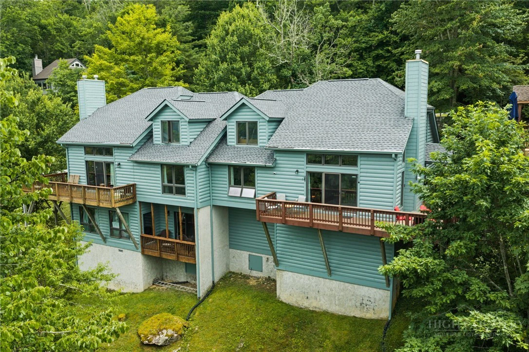 Image number 4 for the current listing