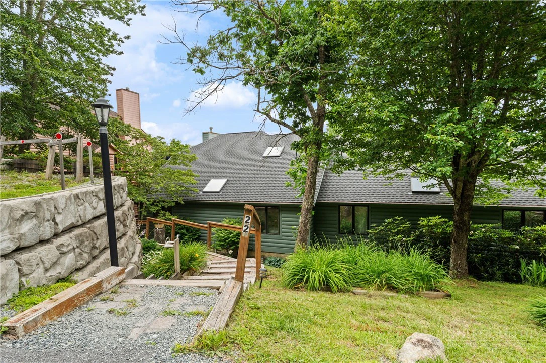 Image number 5 for the current listing