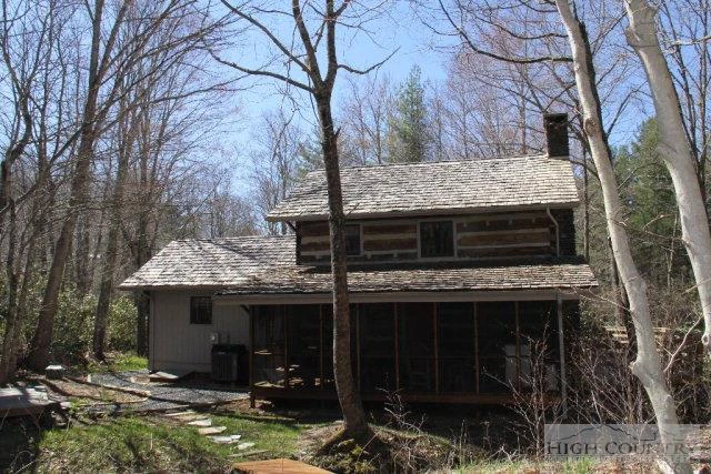Image number 14 for the current listing
