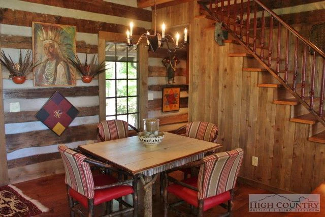 Image number 20 for the current listing