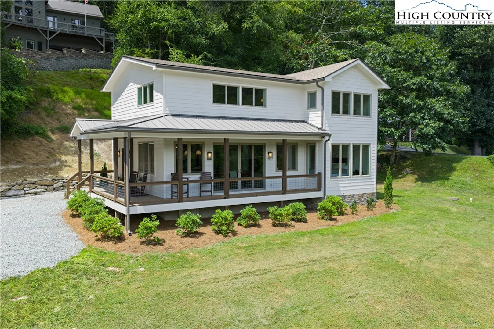 Image number 1 for the current listing