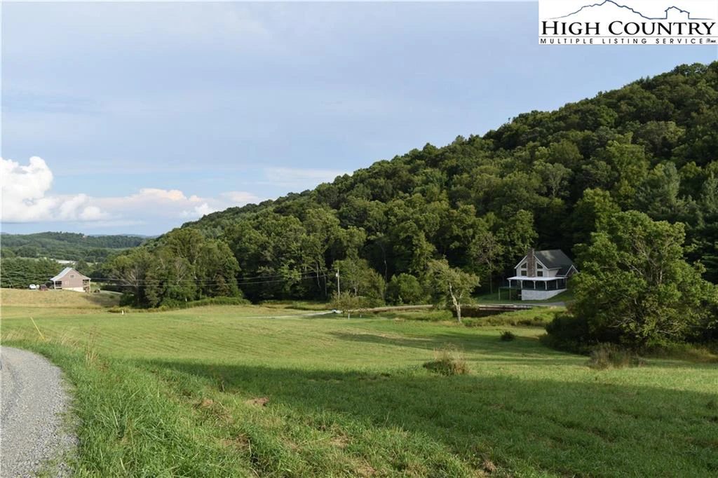 Image number 3 for the current listing