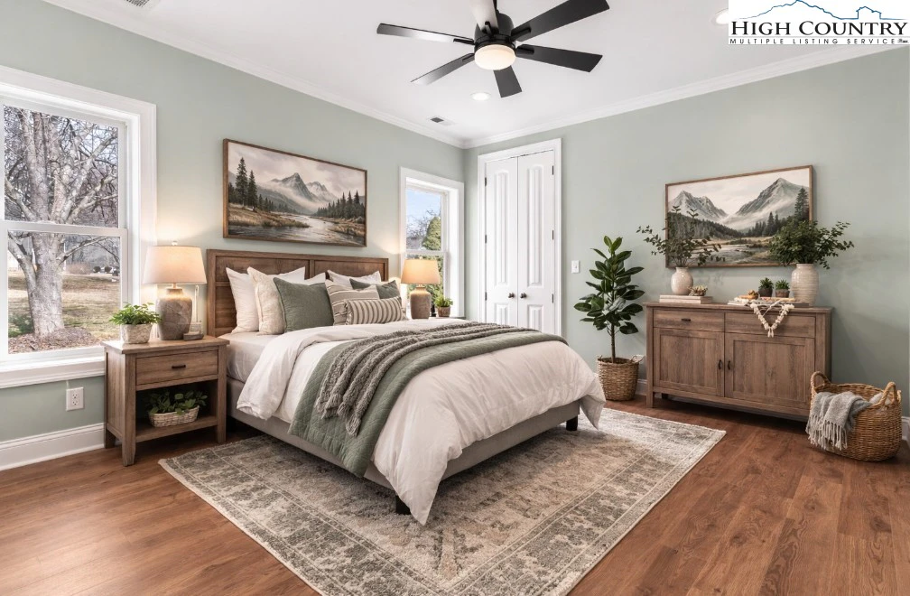 Image number 3 for the current listing
