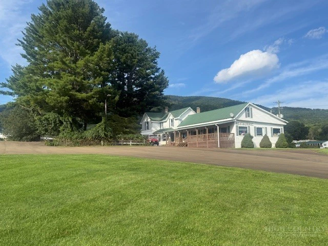 Image number 6 for the current listing