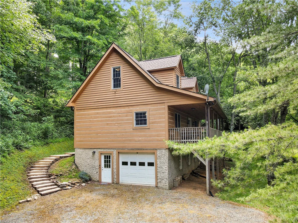 Image number 3 for the current listing
