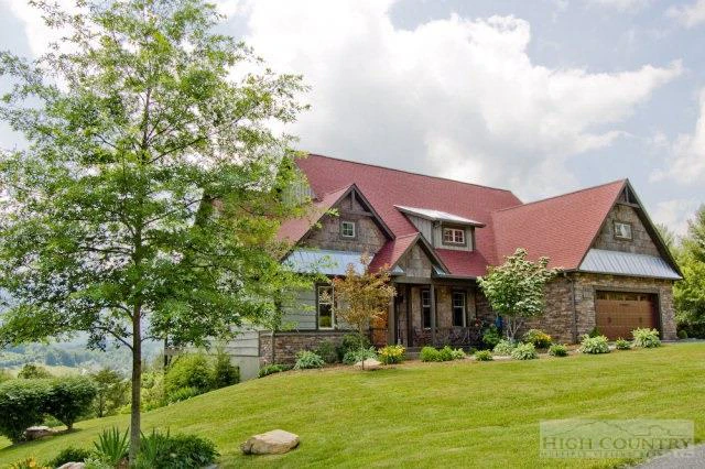 Image number 14 for the current listing