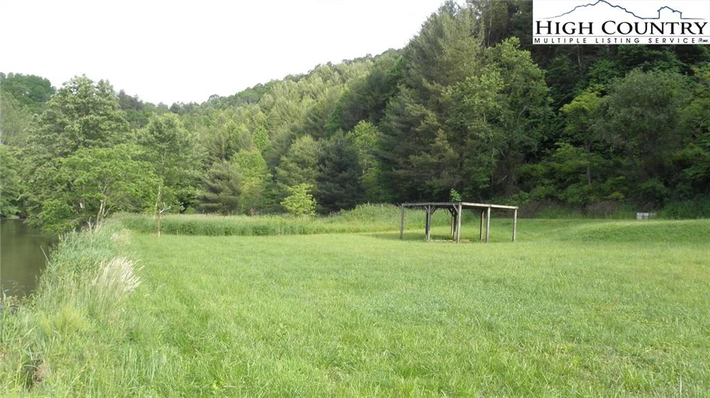 Image number 10 for the current listing