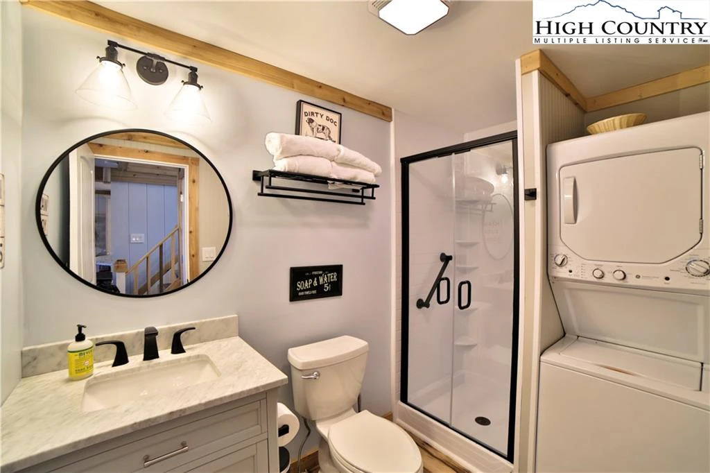 Image number 7 for the current listing