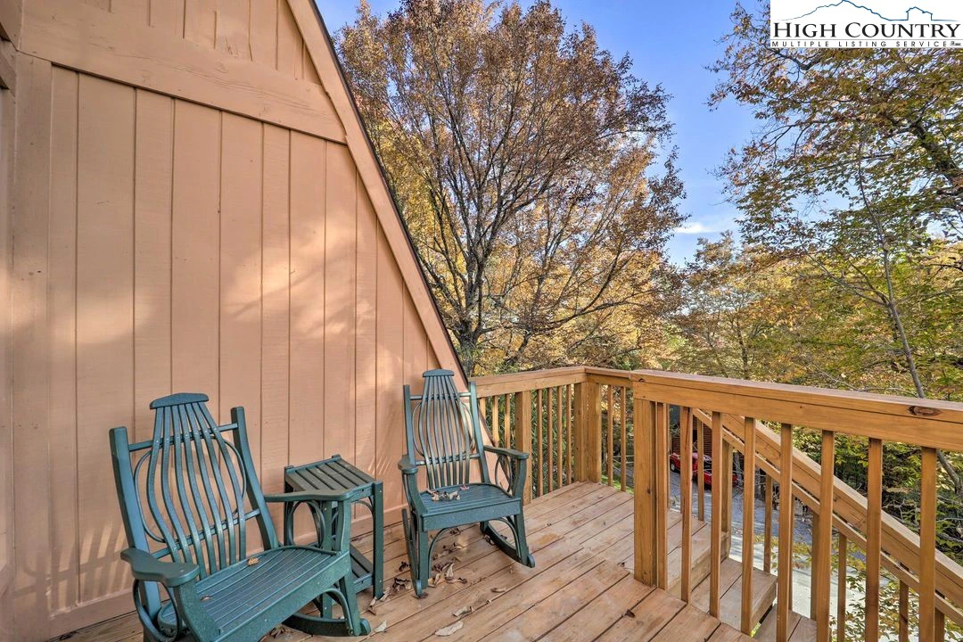 Image number 12 for the current listing