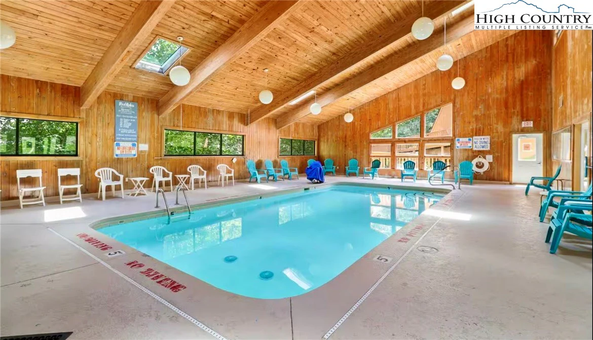 Image number 6 for the current listing