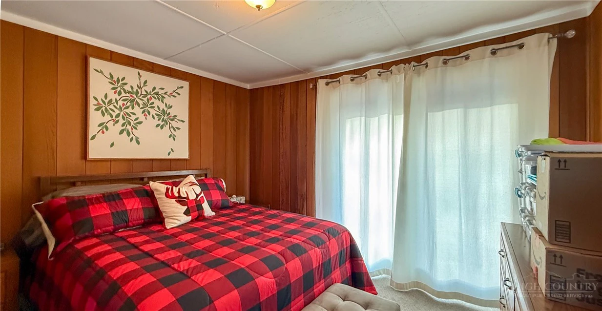 Image number 8 for the current listing