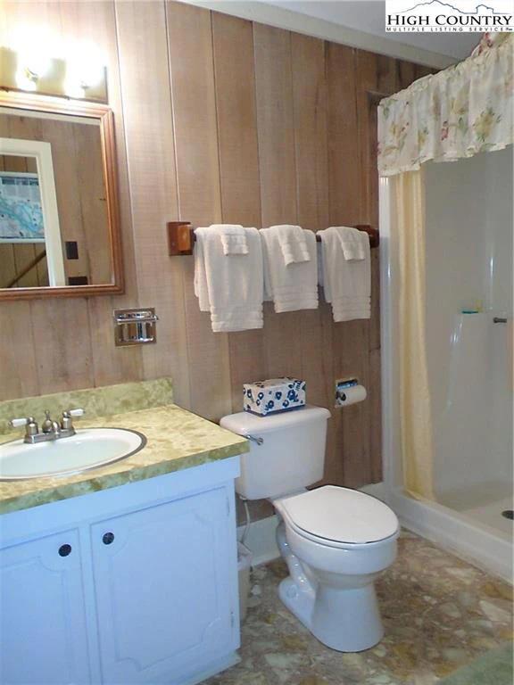 Image number 10 for the current listing
