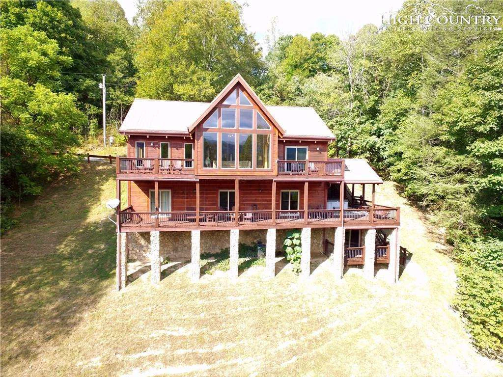Image number 1 for the current listing