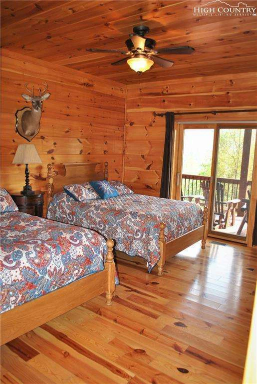 Image number 6 for the current listing