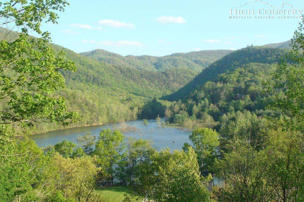 Image number 21 for the current listing