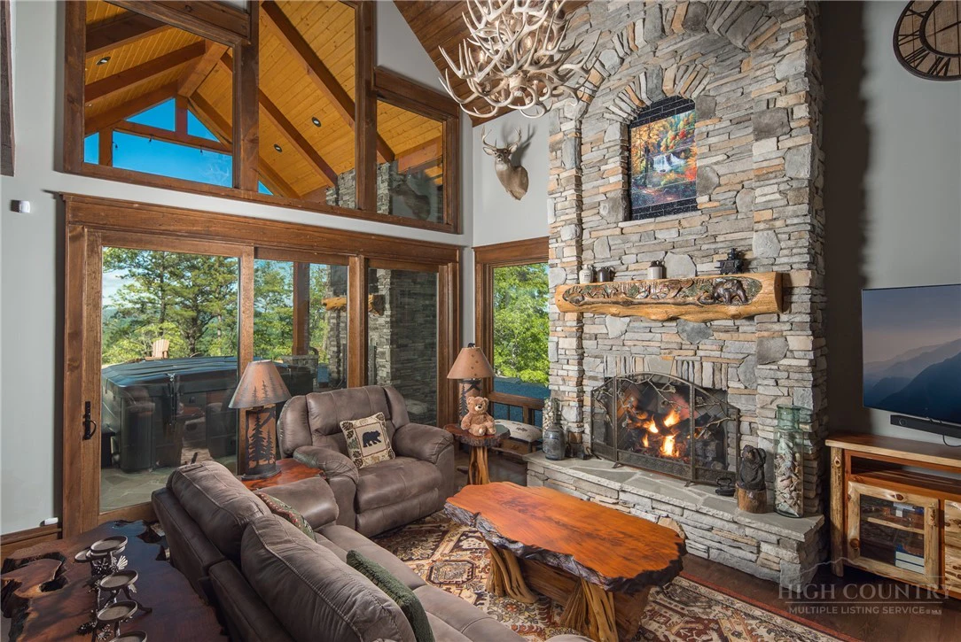 Image number 5 for the current listing