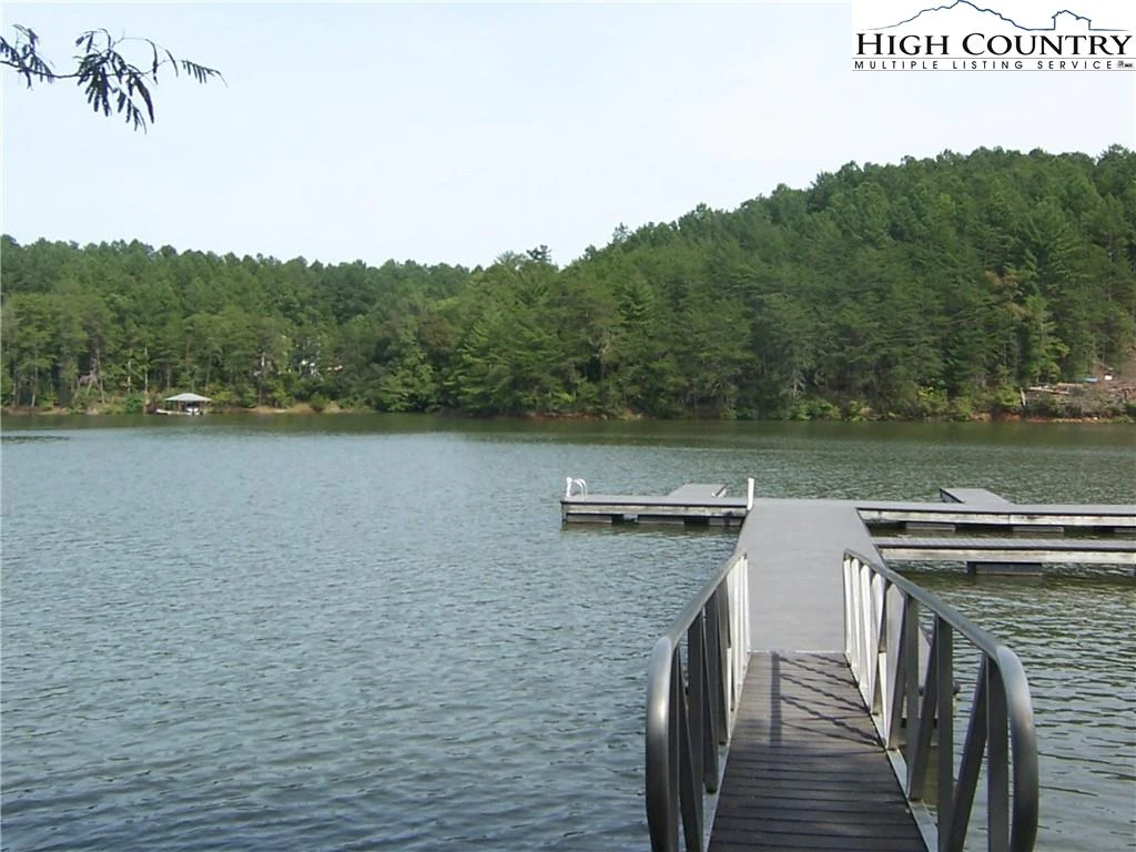 Image number 7 for the current listing