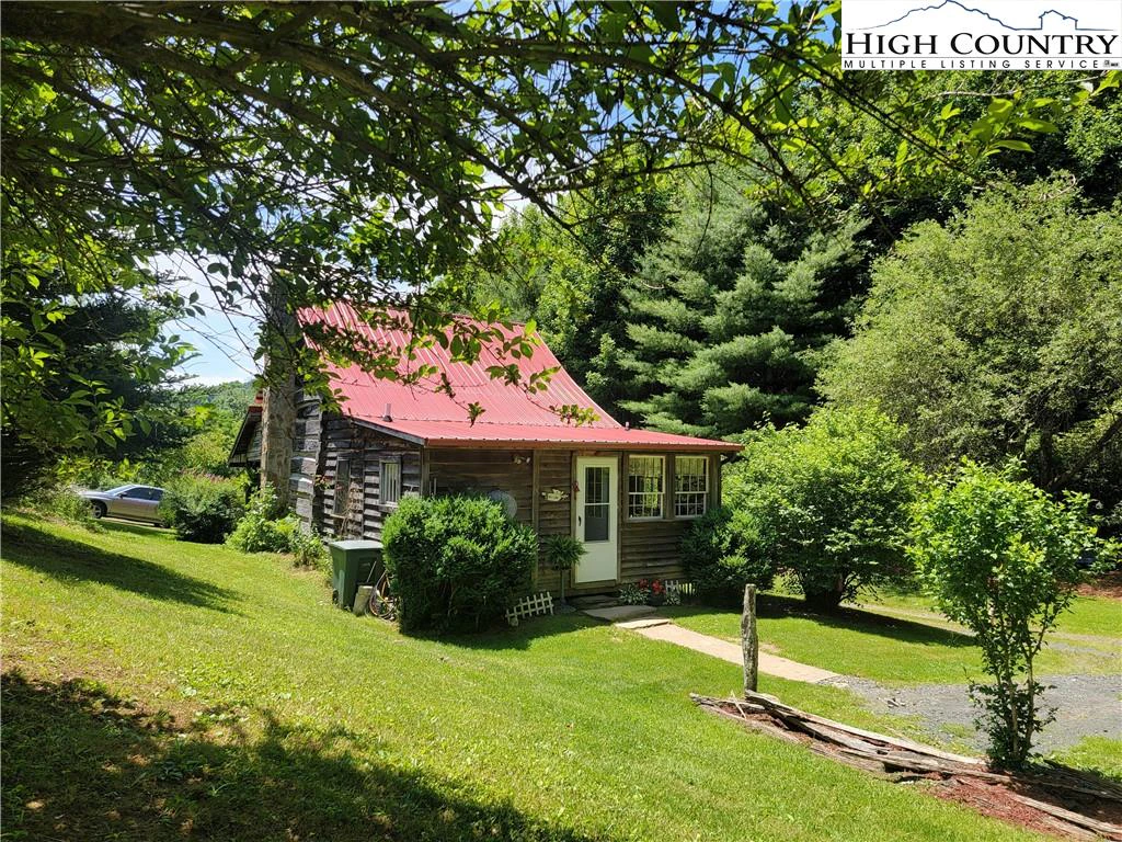Image number 22 for the current listing