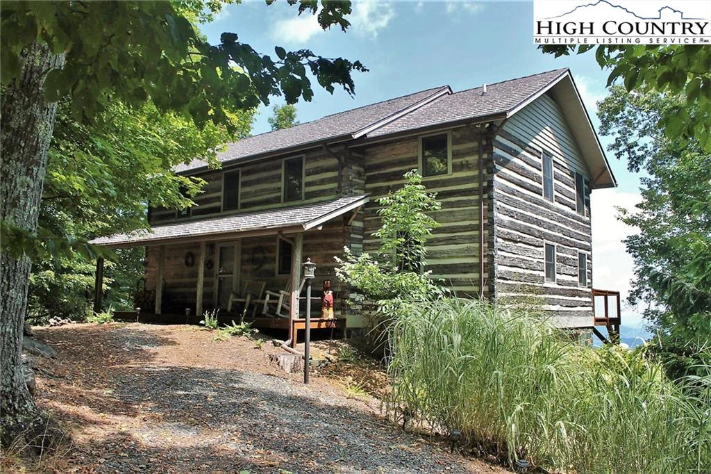 Image number 4 for the current listing
