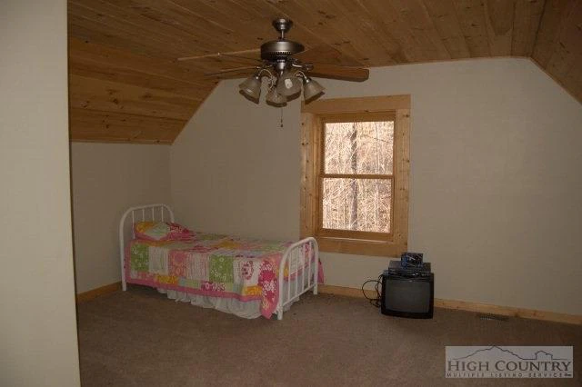 Image number 8 for the current listing