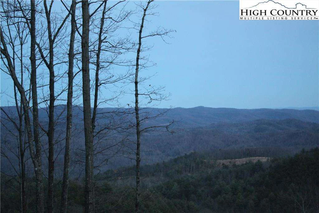 Image number 20 for the current listing