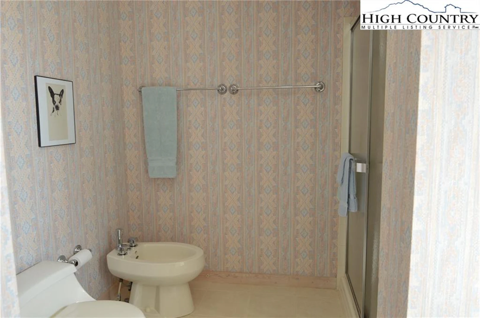 Image number 9 for the current listing
