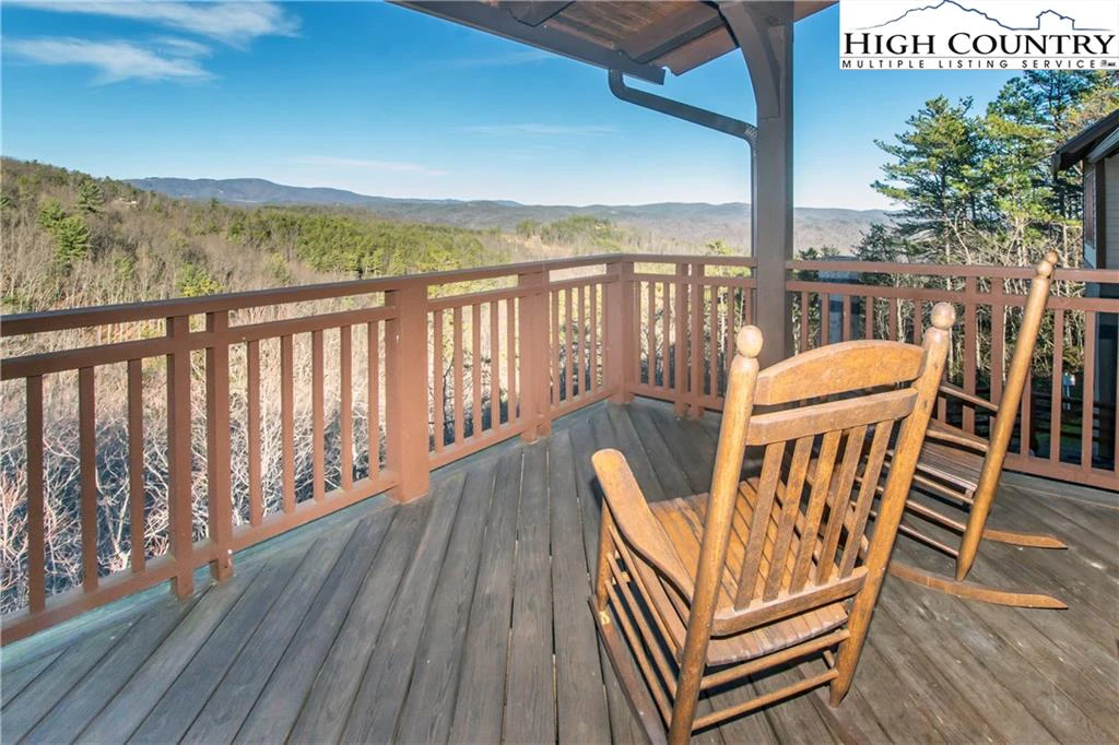 Image number 7 for the current listing