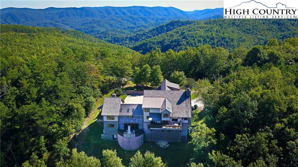 Image number 9 for the current listing