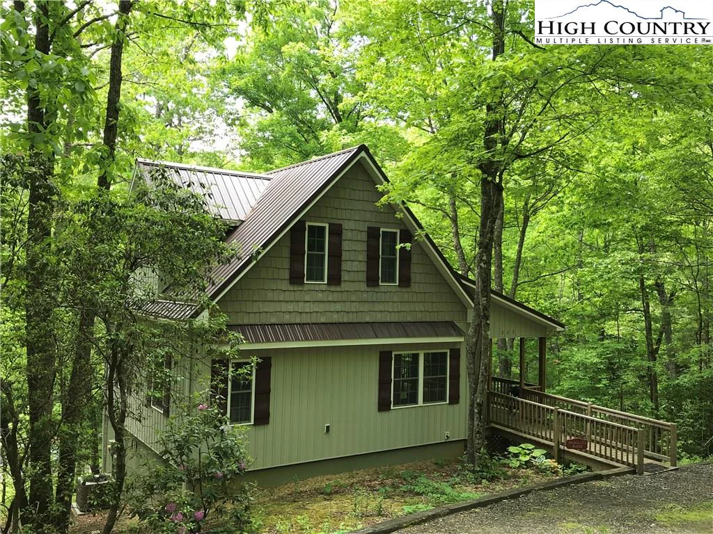Image number 14 for the current listing