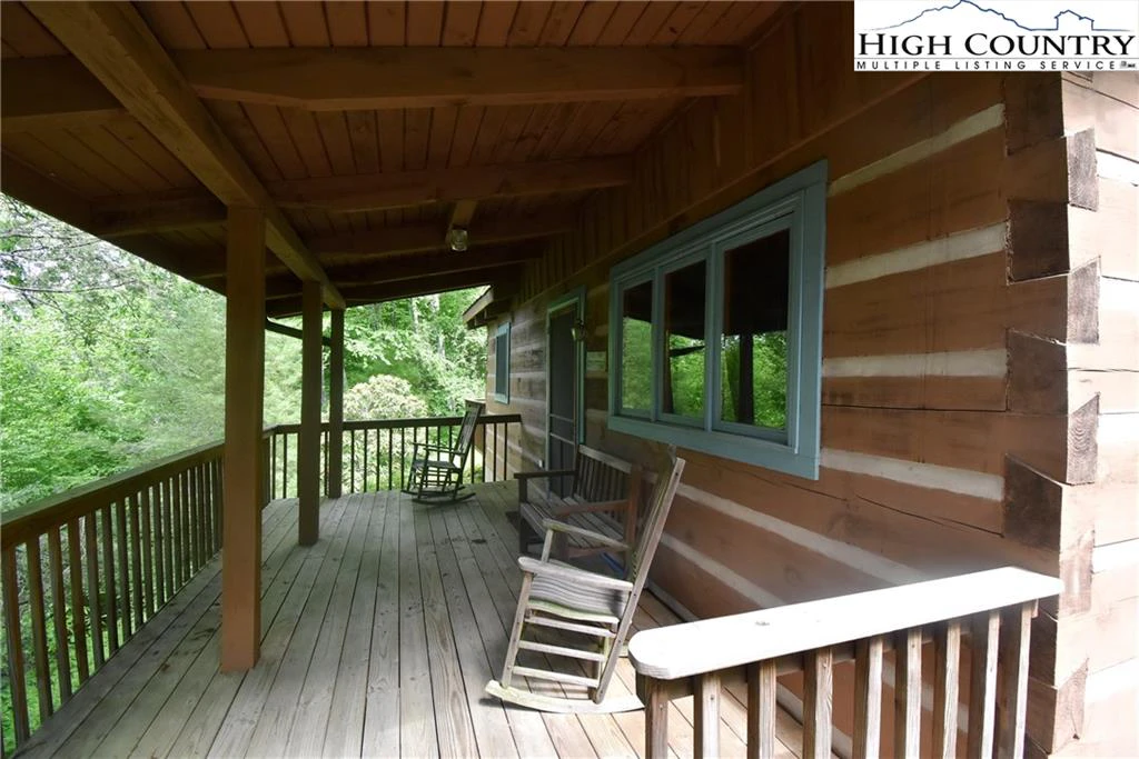 Image number 7 for the current listing