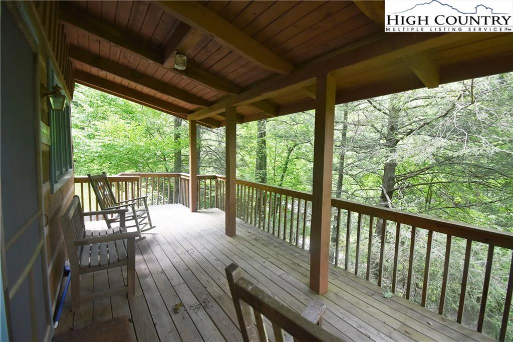 Image number 6 for the current listing