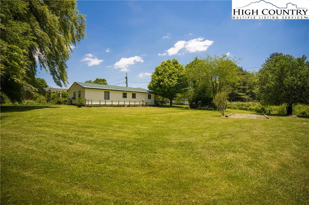 Image number 8 for the current listing