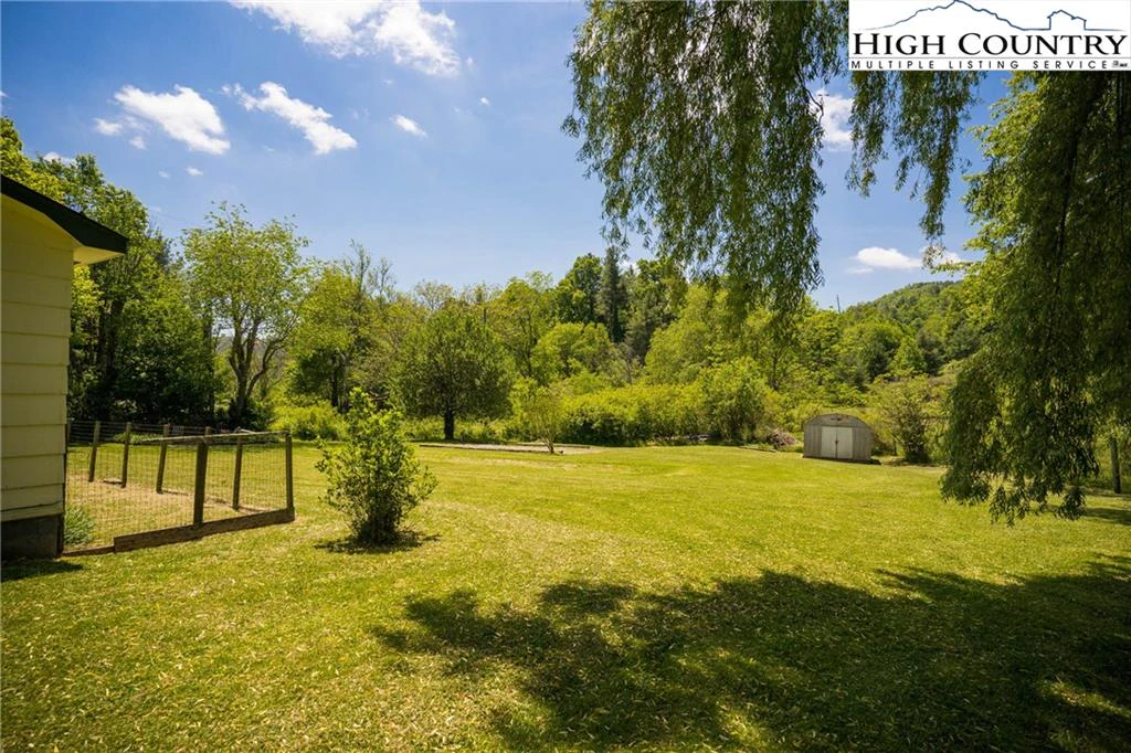 Image number 9 for the current listing