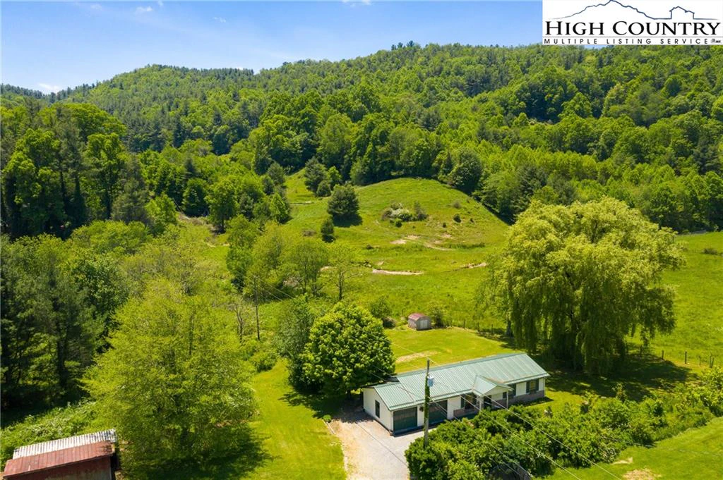 Image number 11 for the current listing