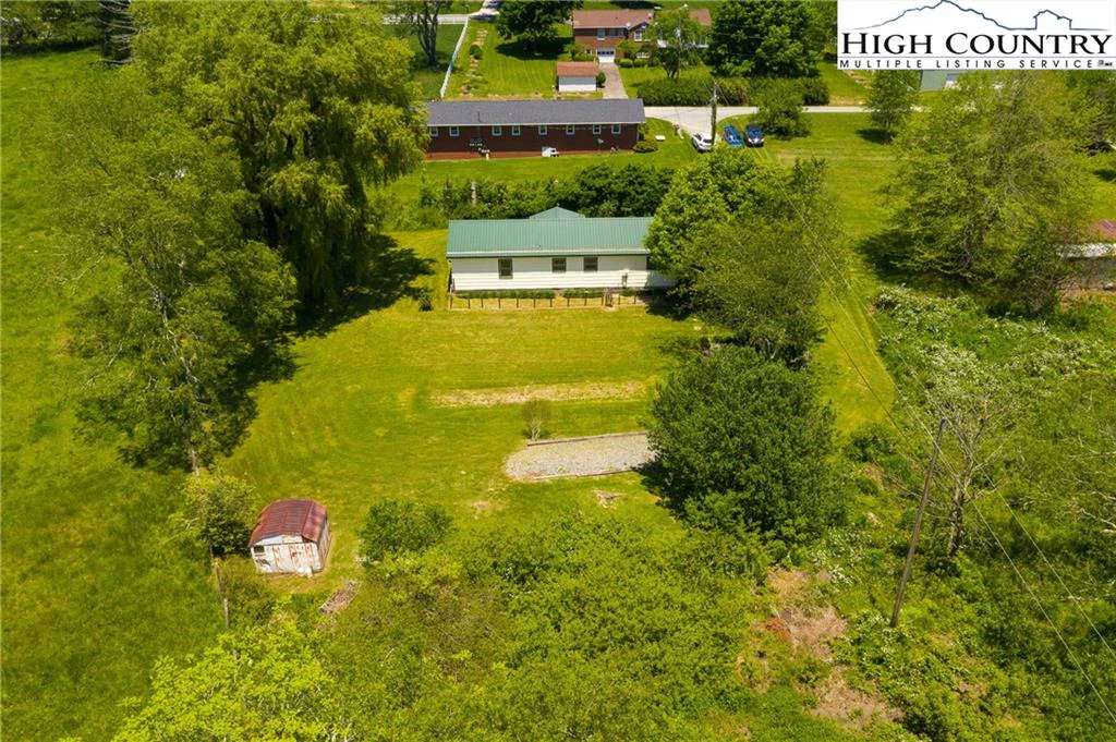 Image number 16 for the current listing