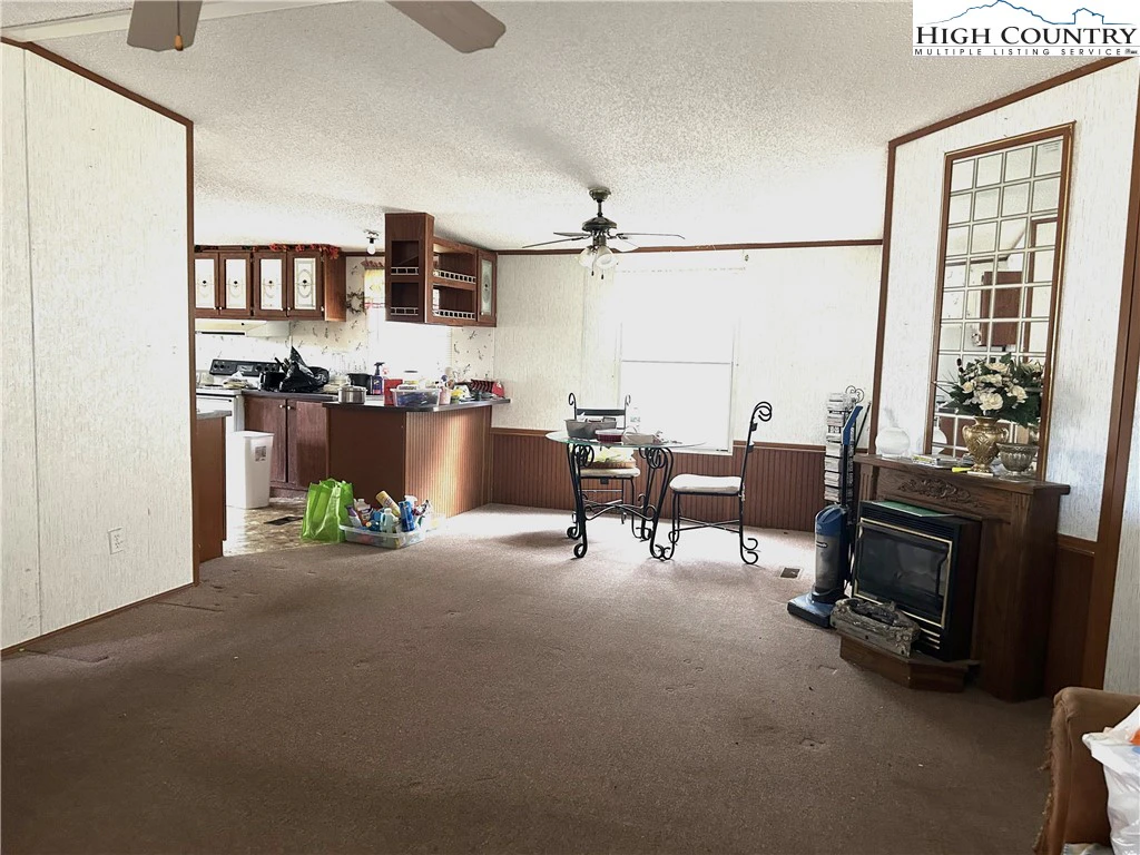 Image number 5 for the current listing
