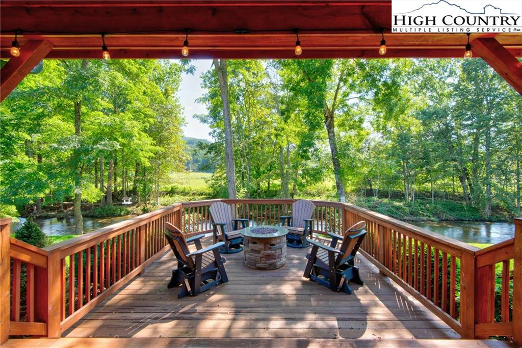 Image number 8 for the current listing