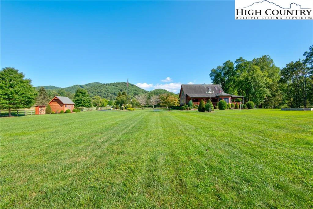 Image number 18 for the current listing