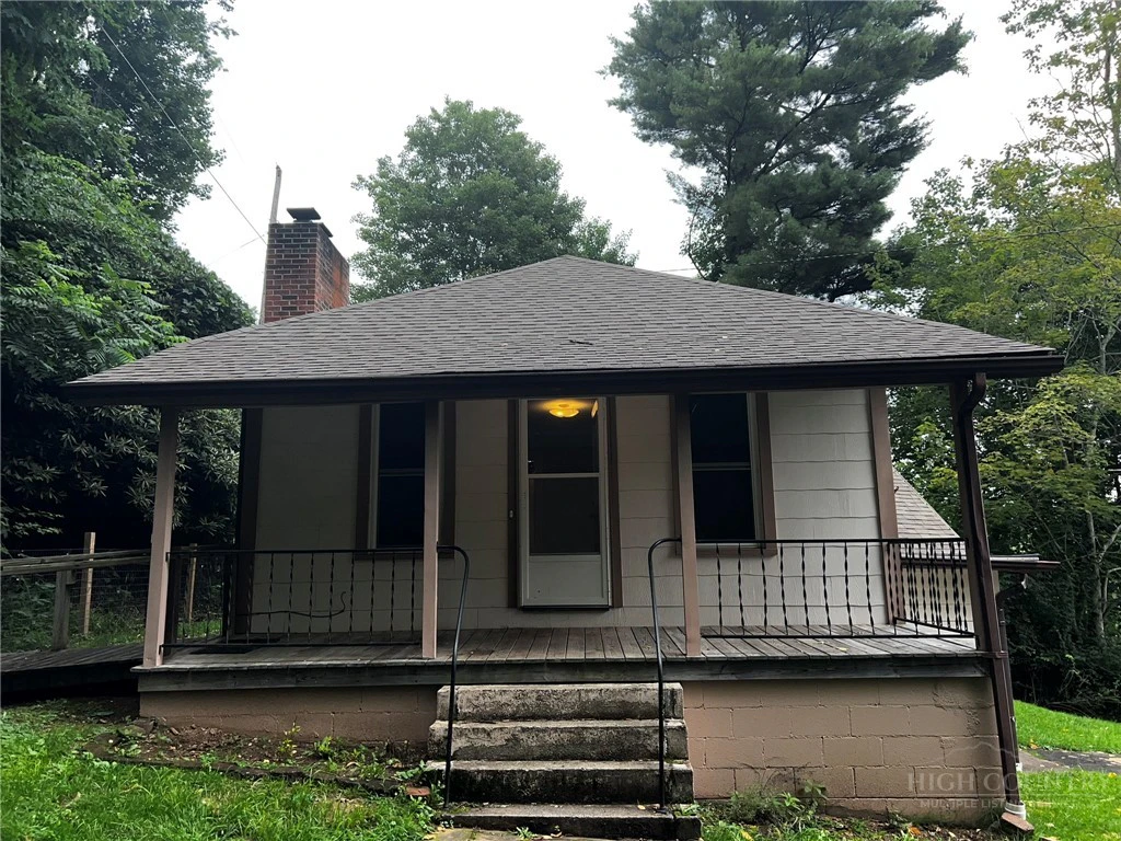 Image number 7 for the current listing