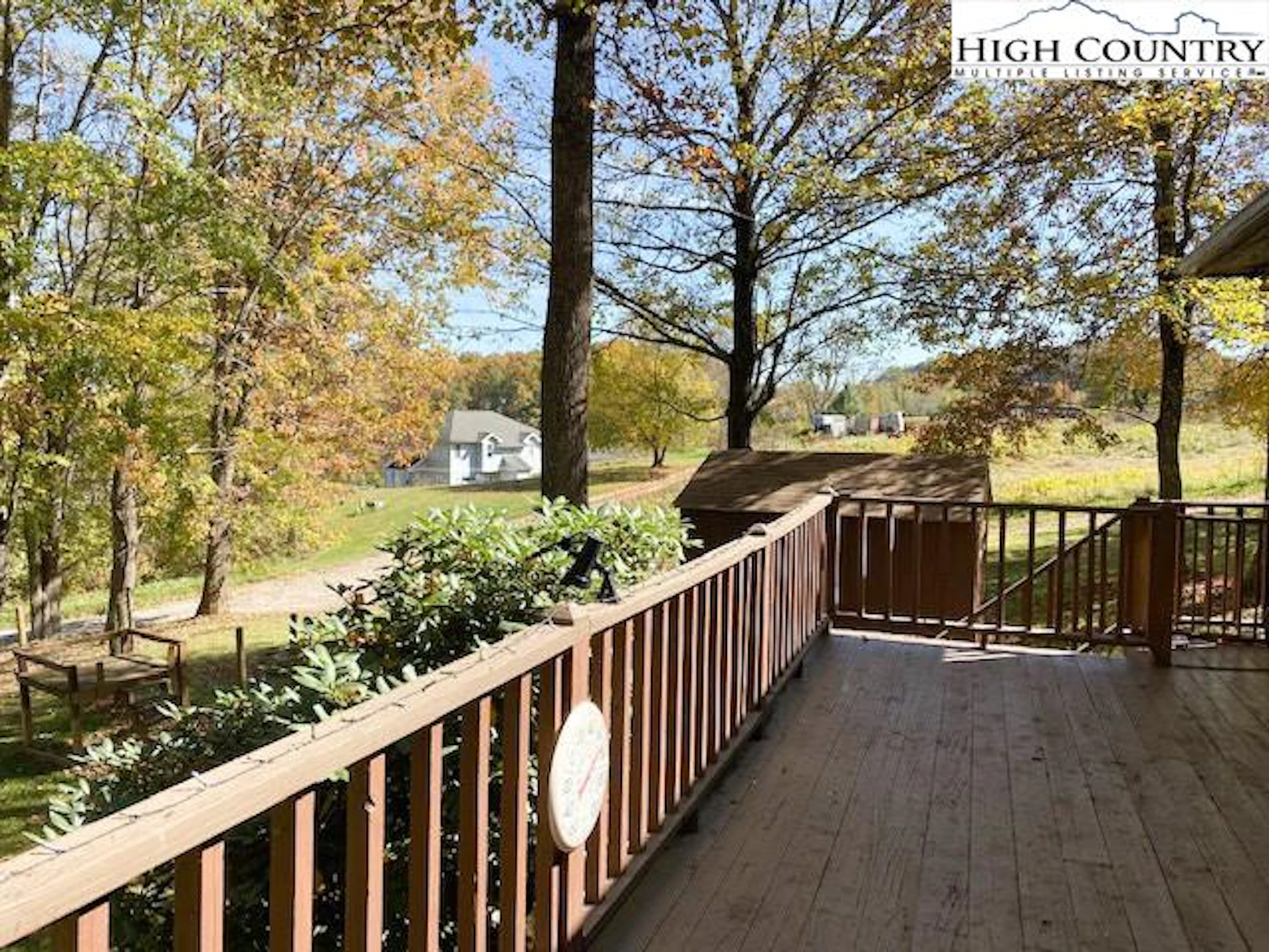 Image number 17 for the current listing