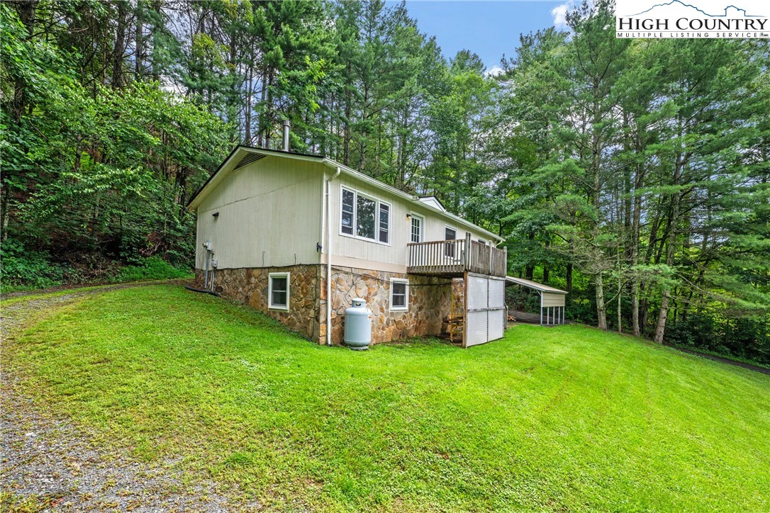 Image number 14 for the current listing
