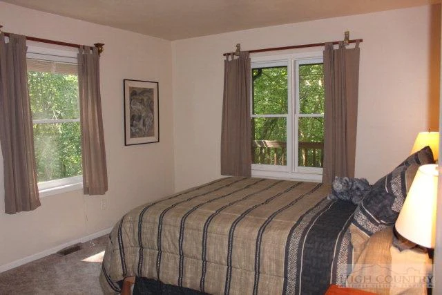 Image number 10 for the current listing