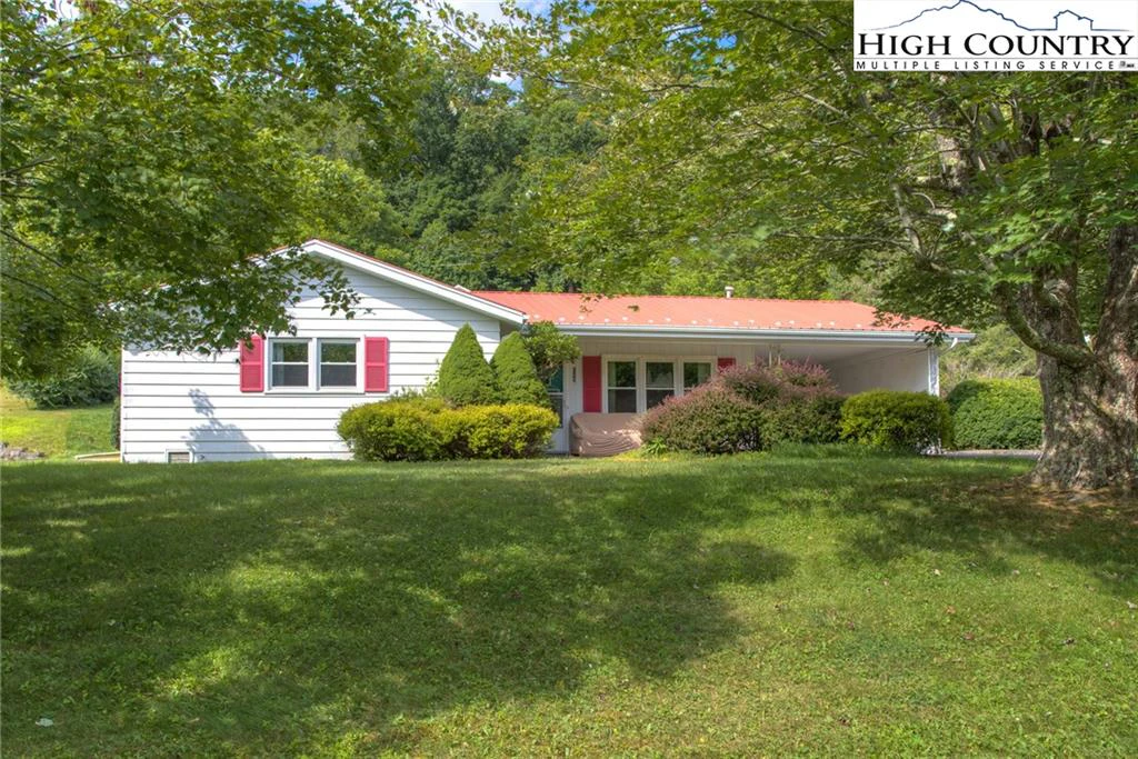 Image number 1 for the current listing
