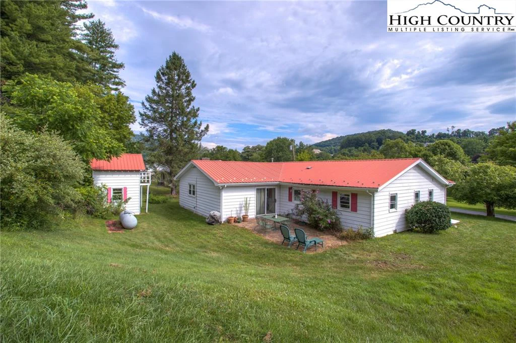 Image number 2 for the current listing
