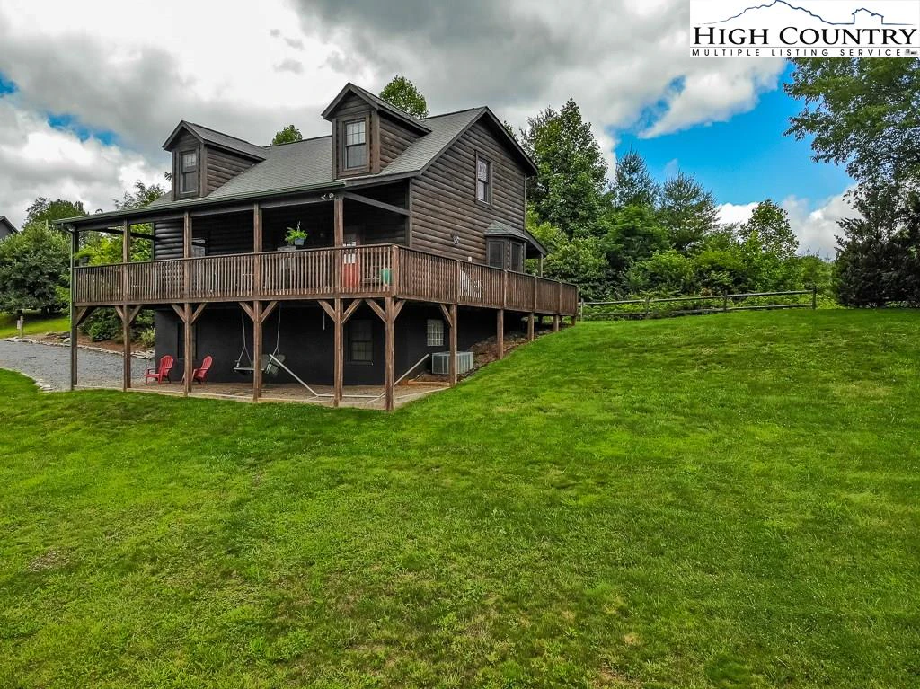 Image number 4 for the current listing