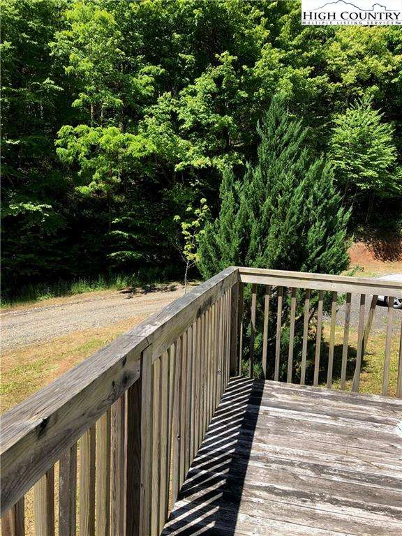 Image number 13 for the current listing