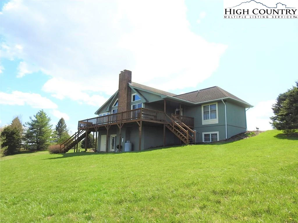 Image number 1 for the current listing