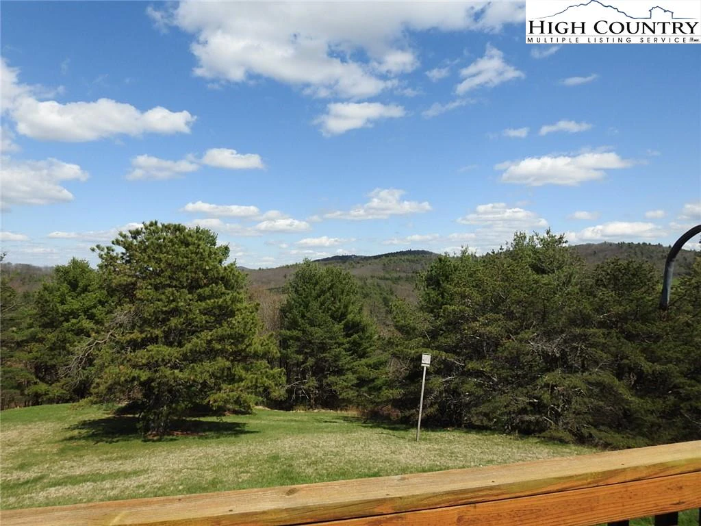 Image number 7 for the current listing