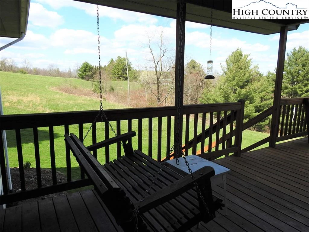 Image number 6 for the current listing