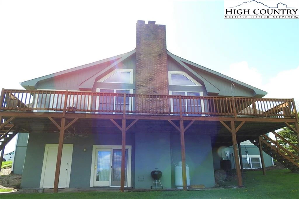 Image number 3 for the current listing